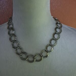 Chic Silver Link Necklace